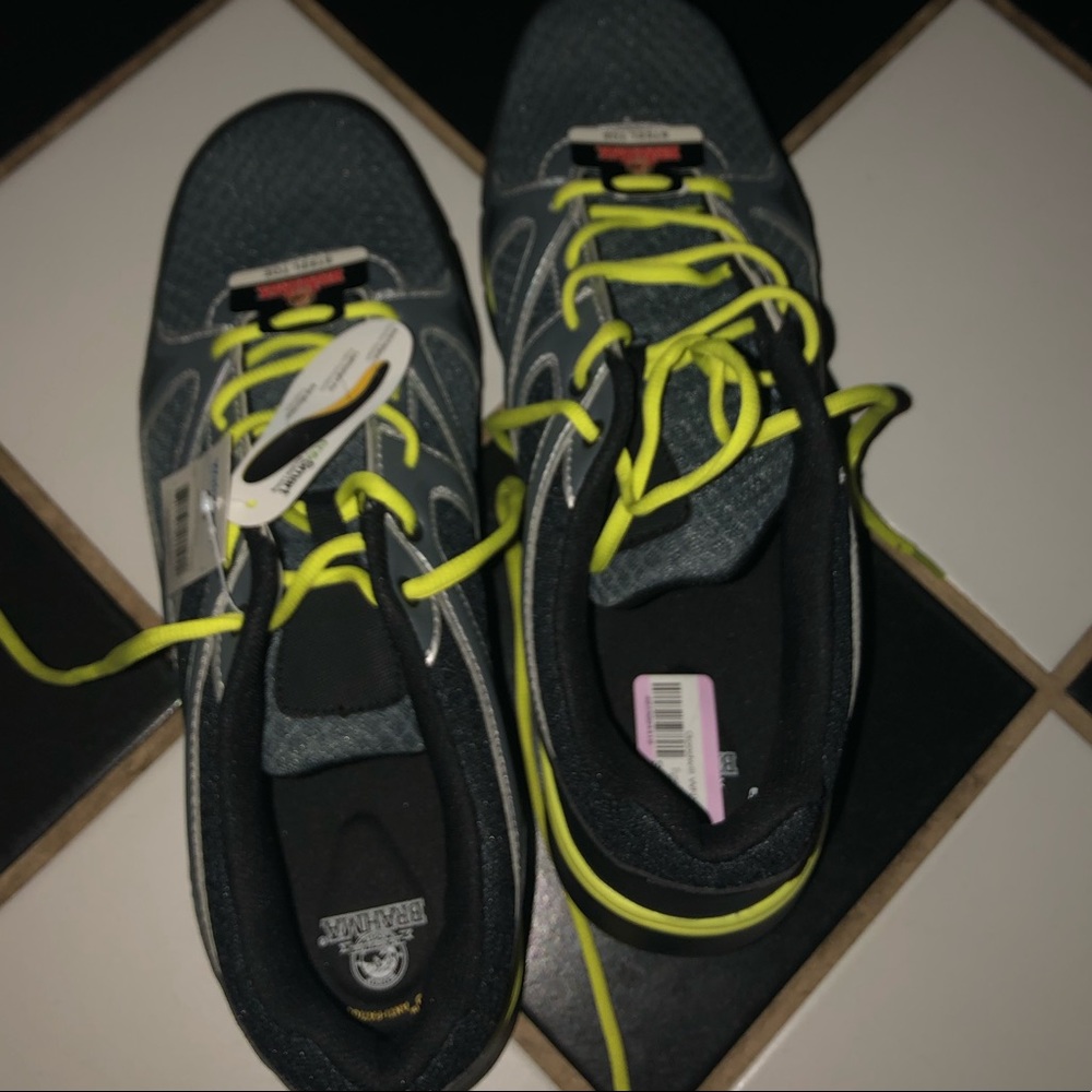 Men’s work sneaker by Brahma- steel toe NWT 13